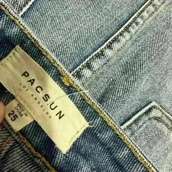 PacSun Women's Size 25 Blue Denim Floral Embroidered Jean Mini Skirt - Picture 3 of 3